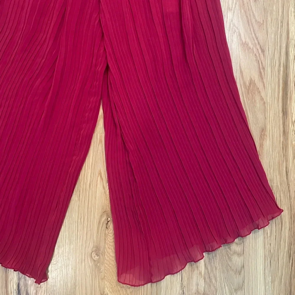Vintage Y2K Pleated Burgundy Red Sheer High Waisted Cropped Pants Size Small